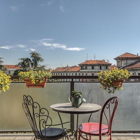 Suite Angolo Alla Stazione - Appartamento Con Terrazzo Panoramico 파비아 외부 사진